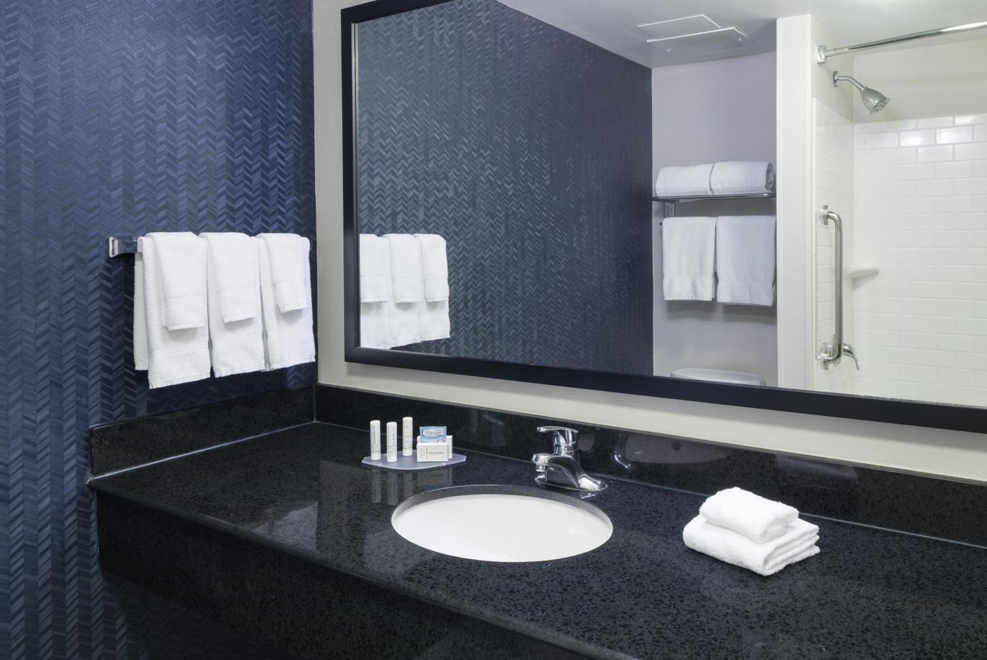 Fairfield Inn & Suites Kansas City Overland Park Eksteriør billede